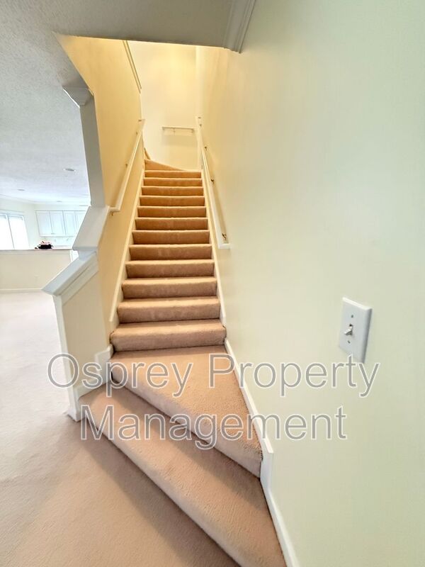 Luxury 3-Story Home Near Chic’s Beach with Water Views & Private Decks - Photo 12