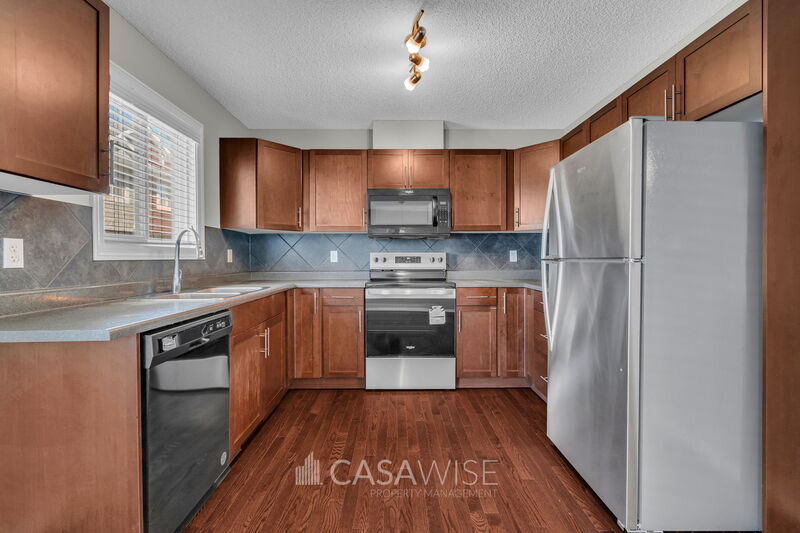 Edmonton House: 125