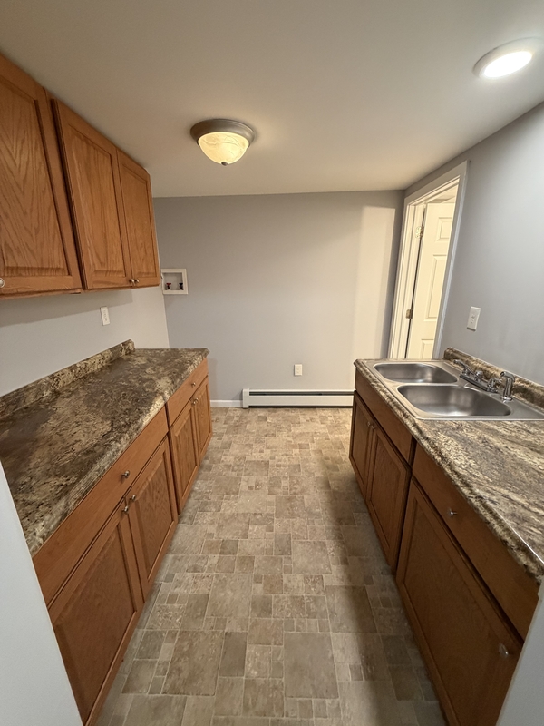 Vernon Condo: 90 Prospect Street - C