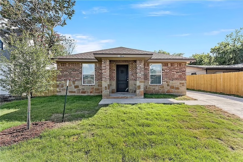 Waco House: 1108 North 9th #A Street