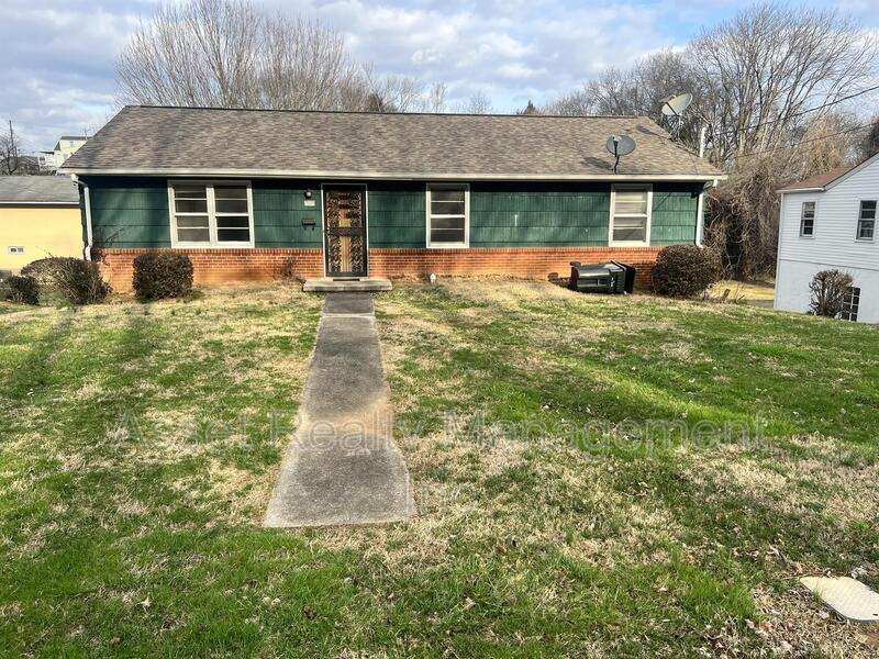 Knoxville House: 3507 Lilac Avenue