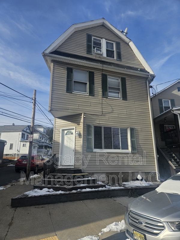 Plymouth Condo: 535 West Shawnee Avenue 3rd FL - 5