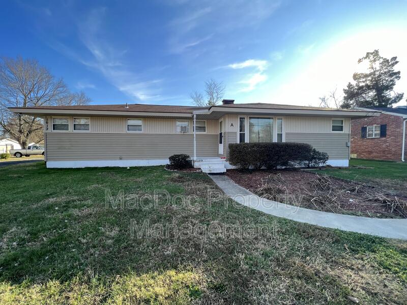 Fredericksburg Condo: 1012 Julian Drive - B