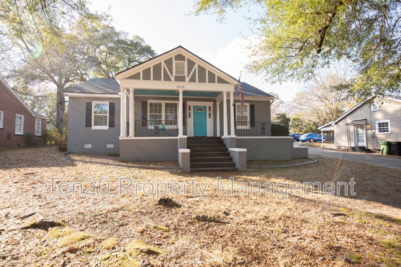 Columbus House: 3615 Phelts Dr
