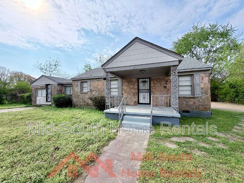 Memphis House: 1603 Delano Ave