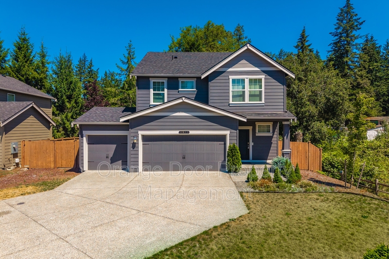 Puyallup House: 5611 151st Street Court East