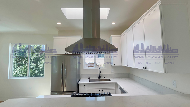 San Diego House: 6742-48 Waterman Ct