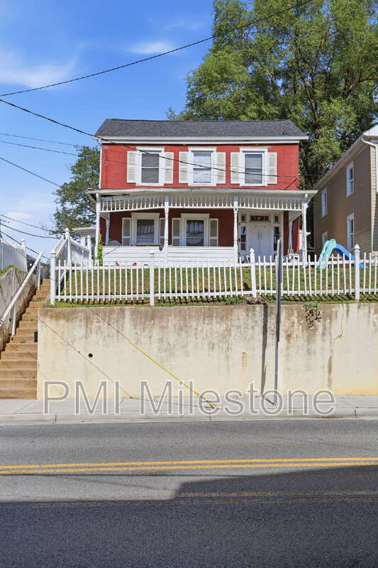 Brunswick Condo: 13 N Maryland Ave