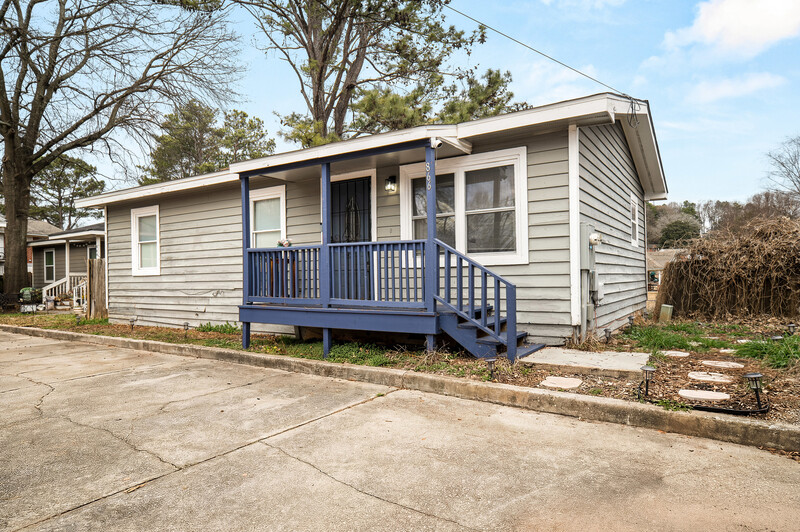 Atlanta House: 866 United Avenue Southeast