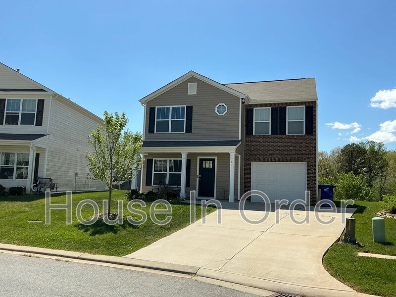 Arden House: 341 Oak Branch Rd.