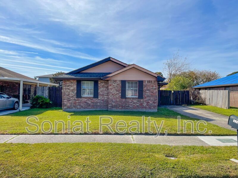 New Orleans House: 7596 Morel Street