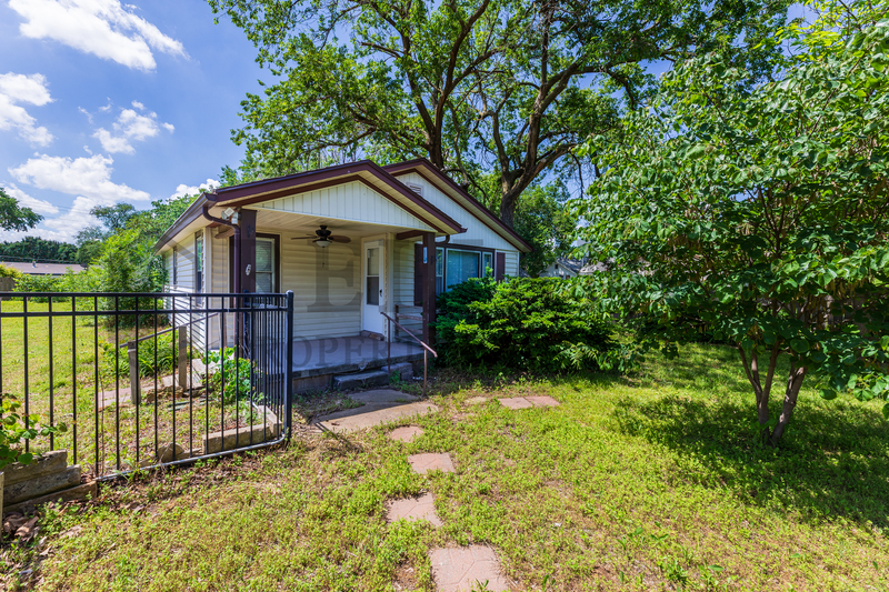 Wichita House: 2223 West Martha Street