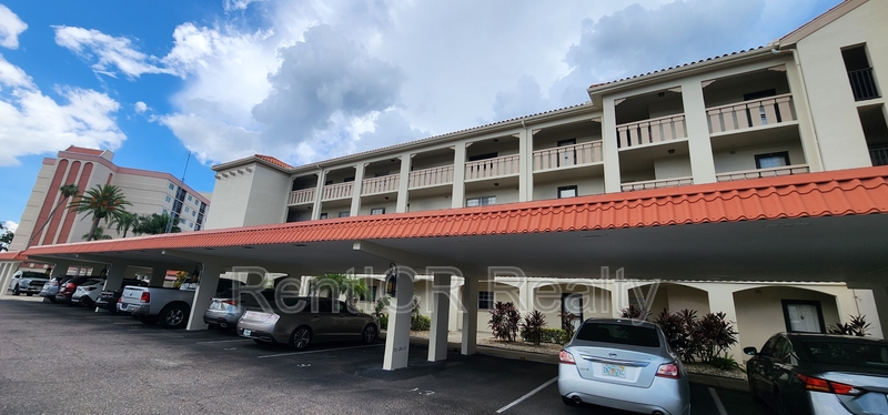 Clearwater Condo: 19029 US Highway 19 North