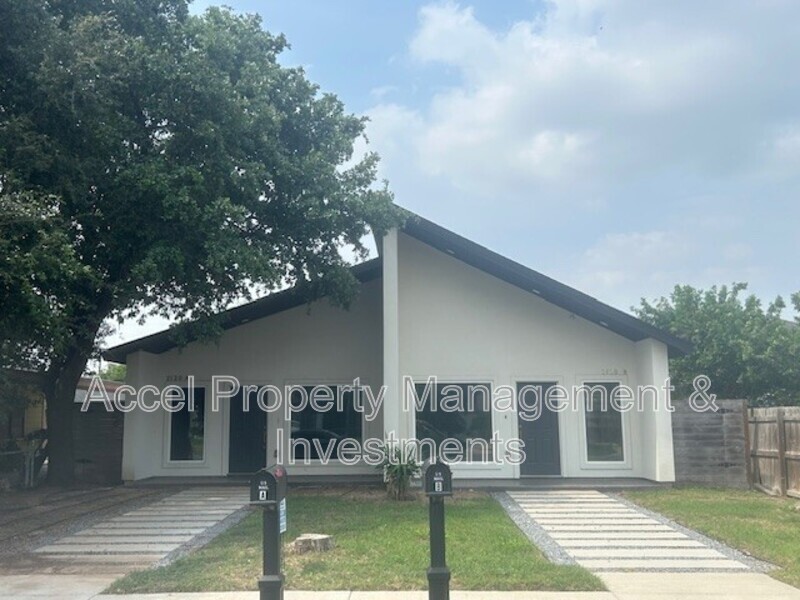 McAllen Condo: 2120 Date Palm Ave.