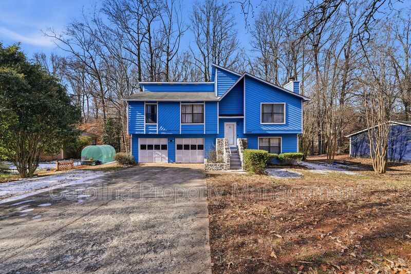 Mint Hill House: 6530 Thamesmead Ln