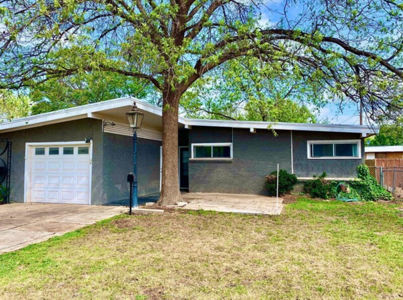 Lubbock House: 4404 44th Street