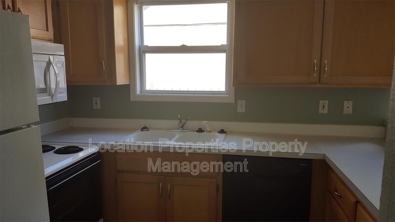 2517 Morningside Drive - 1, Lawrence, Kansas rental photo 3 of 17