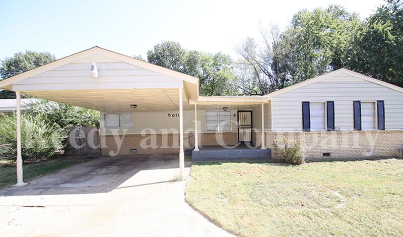 Memphis House: 5610 Millbranch Rd
