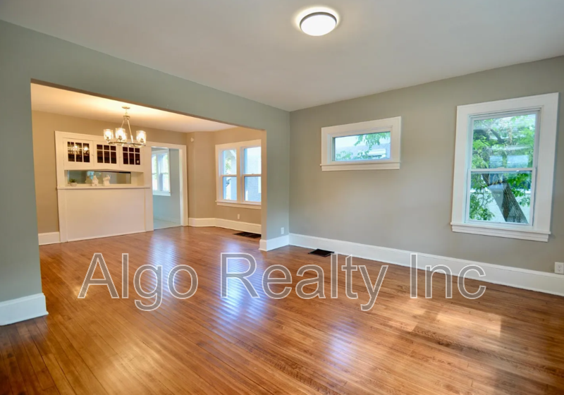 Minneapolis Condo: 4239 Minnehaha Avenue - 1