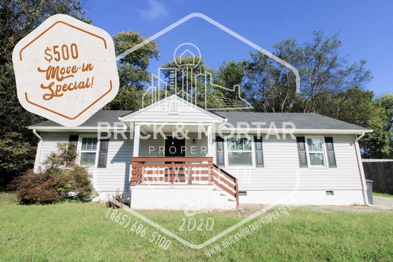 Knoxville House: 1407 Charles Drive Northeast