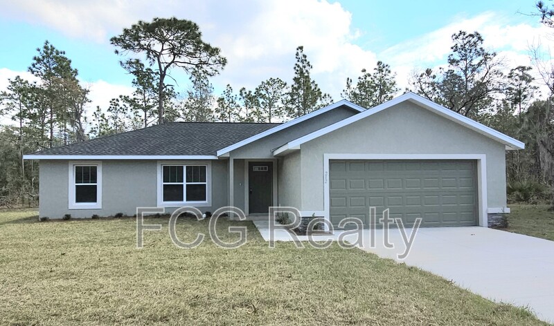 Ocala House: 212 Oak Ln