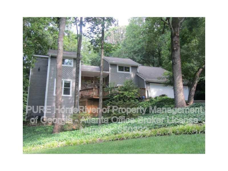 Roswell House: 9160 Martin Rd
