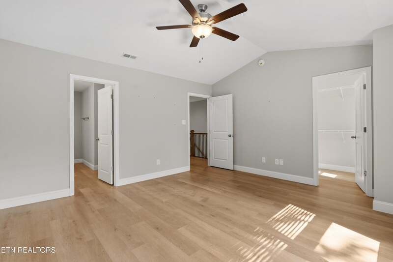 Photograph 7 of 7106 Dulaney Way