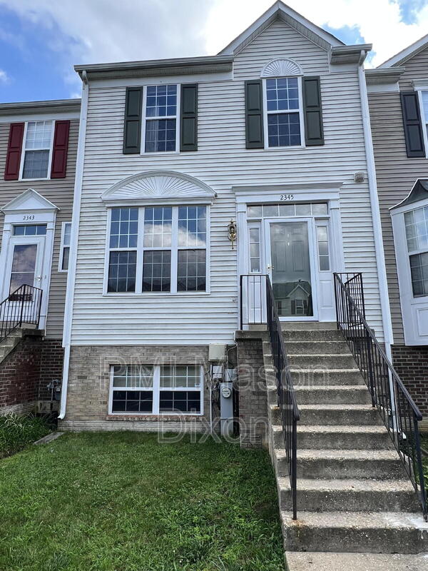 Crofton Townhome: 2345 Montauk Drive