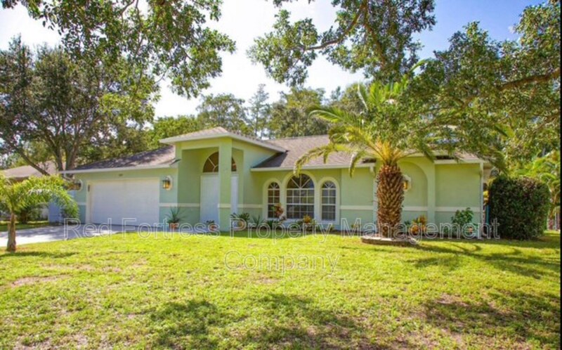 Bonita Springs House: 11499 Forest Mere Dr