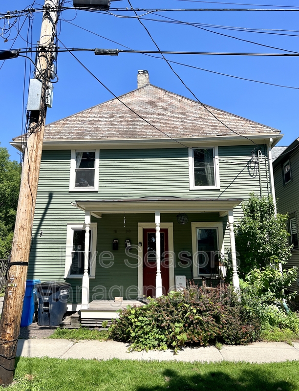 Burlington Condo: 18-20 Hayward Street - 1