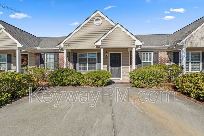 Grovetown House: 1402 Anna Way