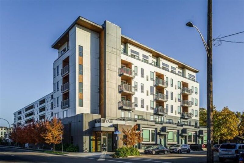 Kelowna Condo: 503 - 1215 St. Paul Street