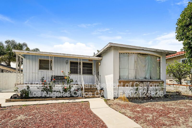 San Pedro House: 215 N. Western Ave