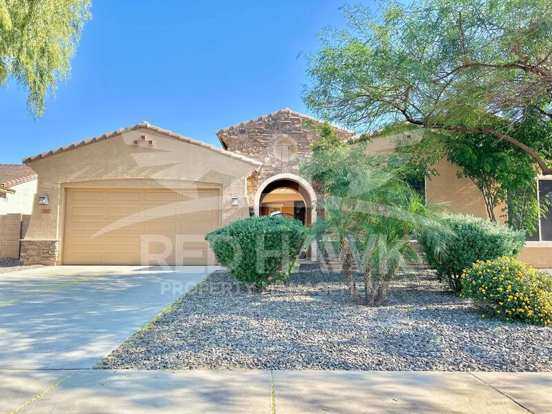 Gilbert House: 3567 E Chestnut Ln