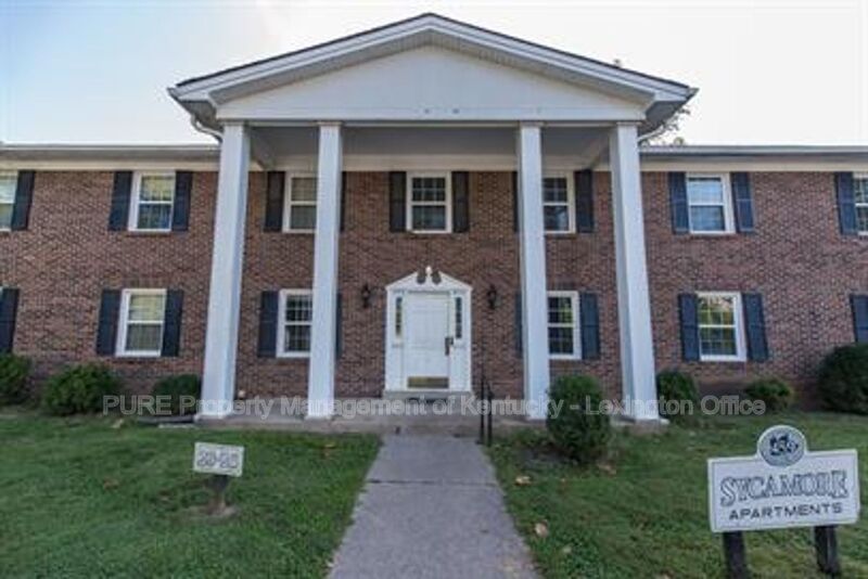 Harrodsburg House: 429 Chestnut Street