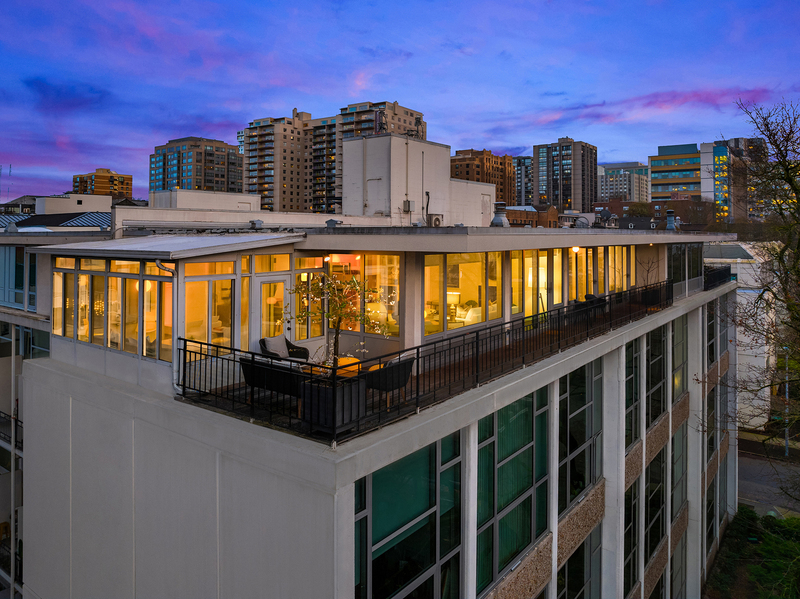 Seattle Condo: 1000 Union St