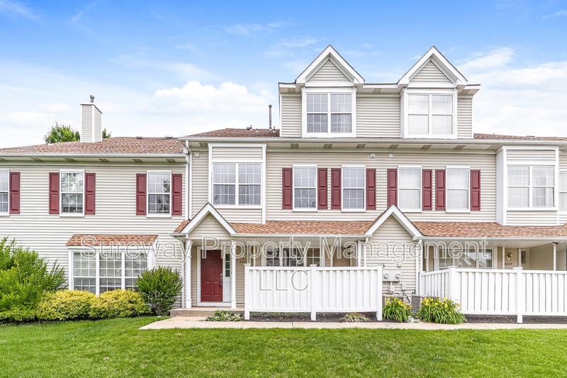 Blackwood Townhome: 4406 Aberdeen Lane