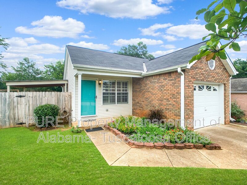 Northport House: 2751 Meadowlark Lane