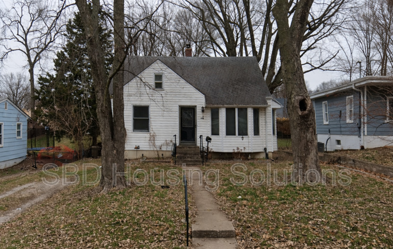 Independence House: 1355 N Osage St