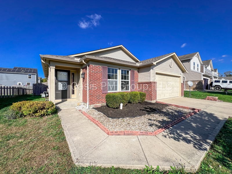 Columbus House: 4258 Buck Creek Drive