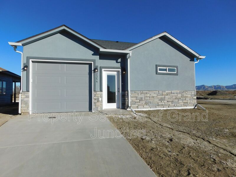 Grand Junction House: 2354 Zion Canyon Avenue