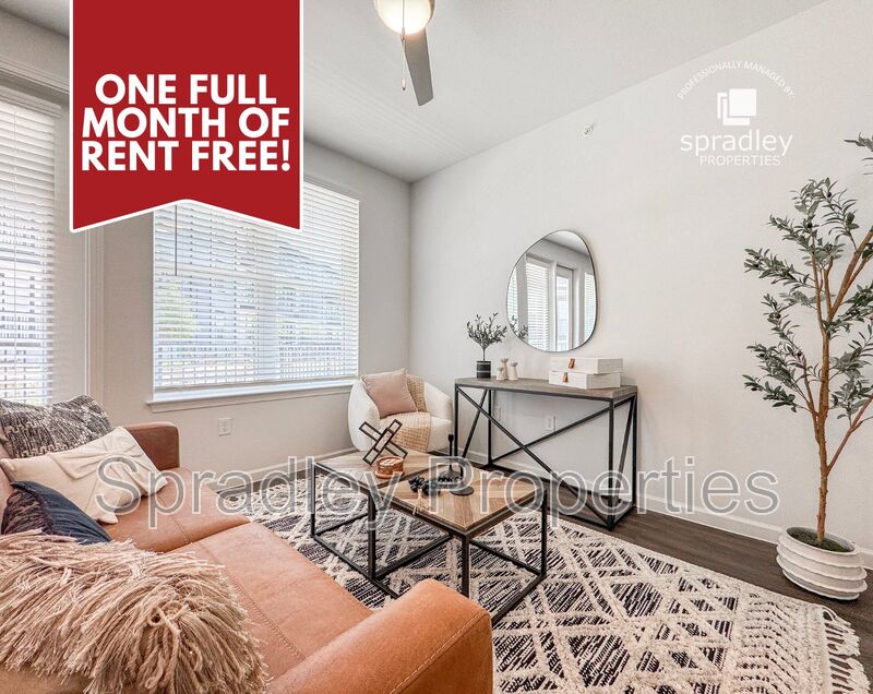 Belton Condo: 710 Shine St. Apt 2204