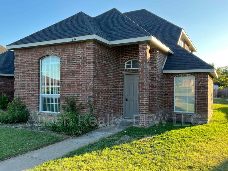 Desoto House: 434 Chestnut Lane