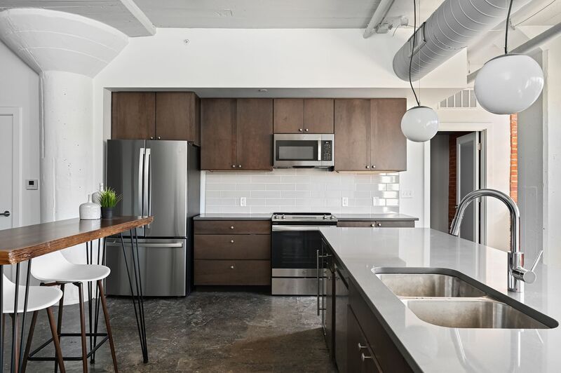 Kansas City Condo: 3829 Main Street, Unit 601