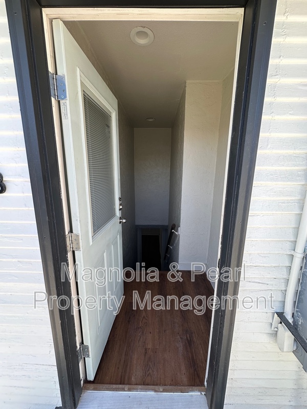 Caldwell House: 619 South 10th Avenue