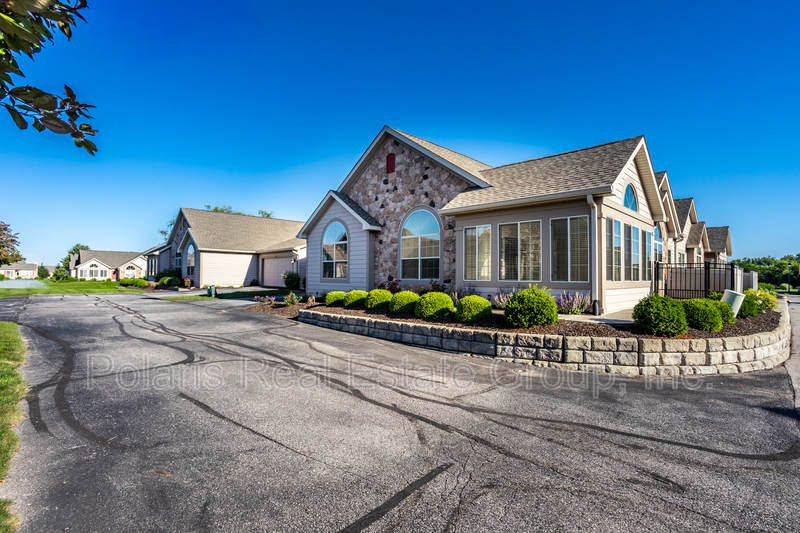 Indianapolis Condo: 7910 King Post Dr
