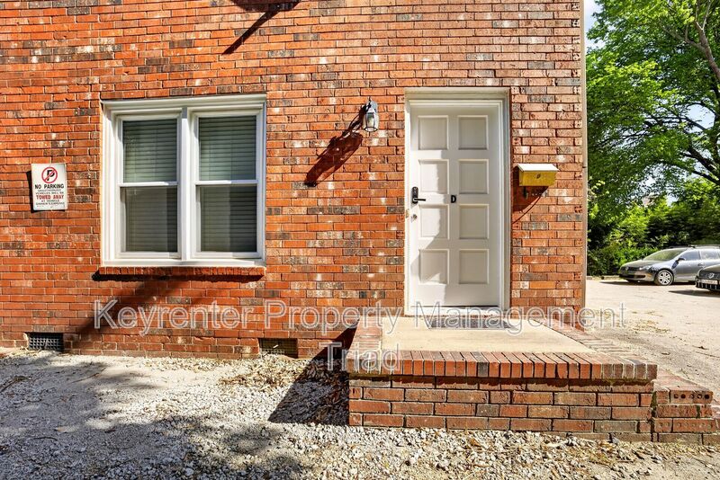 Greensboro House: 115 S Mendenhall St.