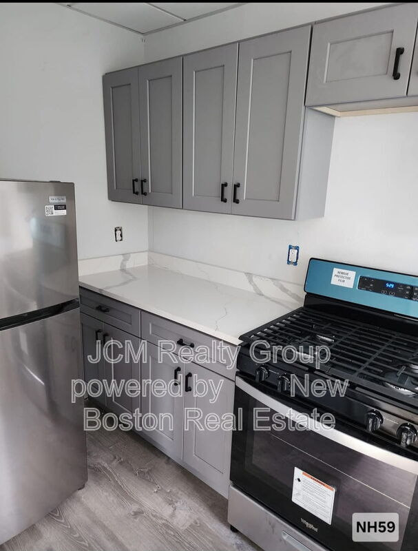 Lynn Condo: 16 Newhall Street
