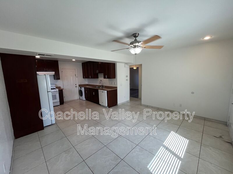 Palm Springs House: 422 W Rosa Parks Rd