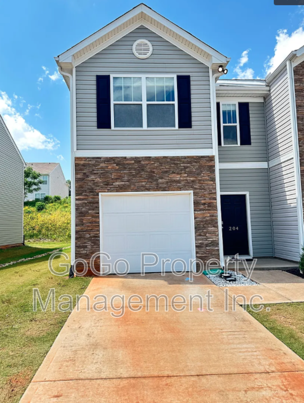 Greer House: 204 Belmar Road